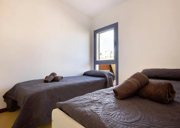 My Favorite Nyaraló *